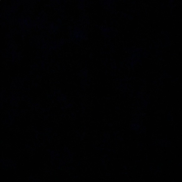 Meet your Posher, Tricia - Picture 1 of 1